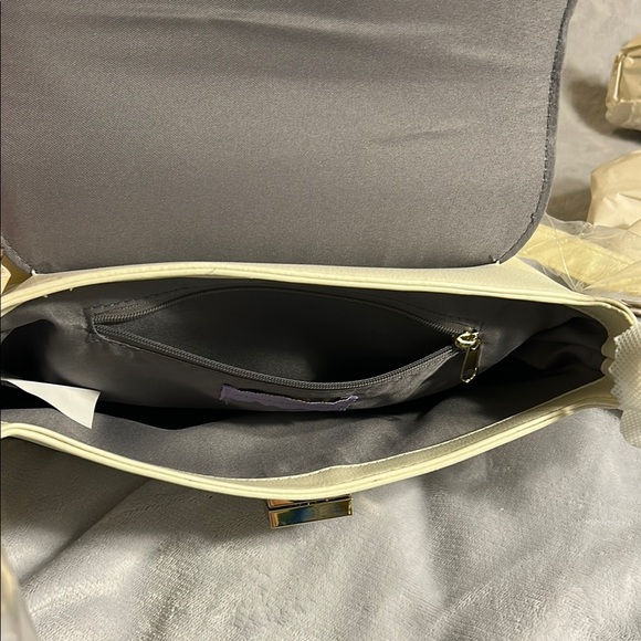 Madden Girl Cream Shoulder Bag - Picture 7 of 14